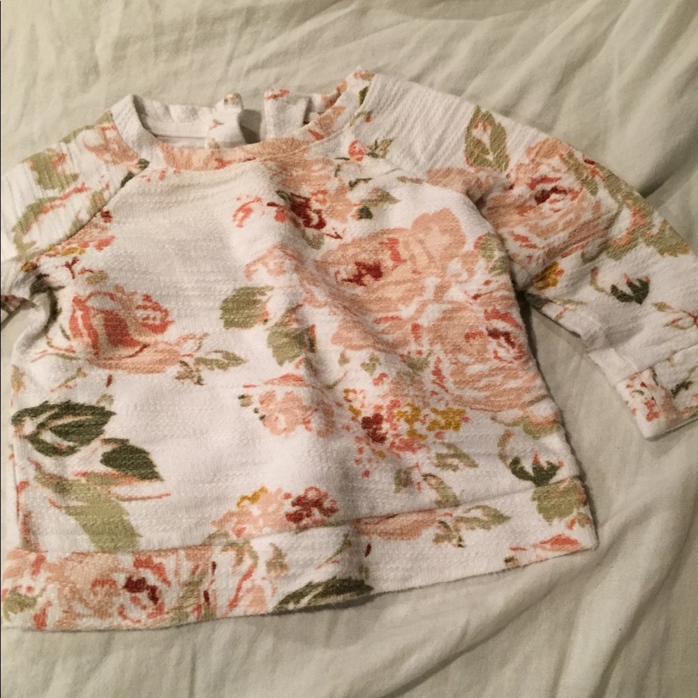 Floral top